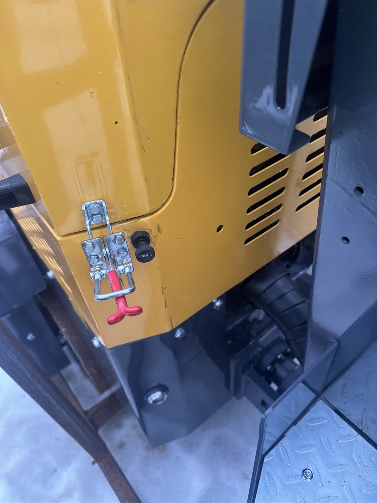 SDOL SL1000 Vibratory Roller Ride On Compactor Asphalt Smooth Drum 13 Hp Gas