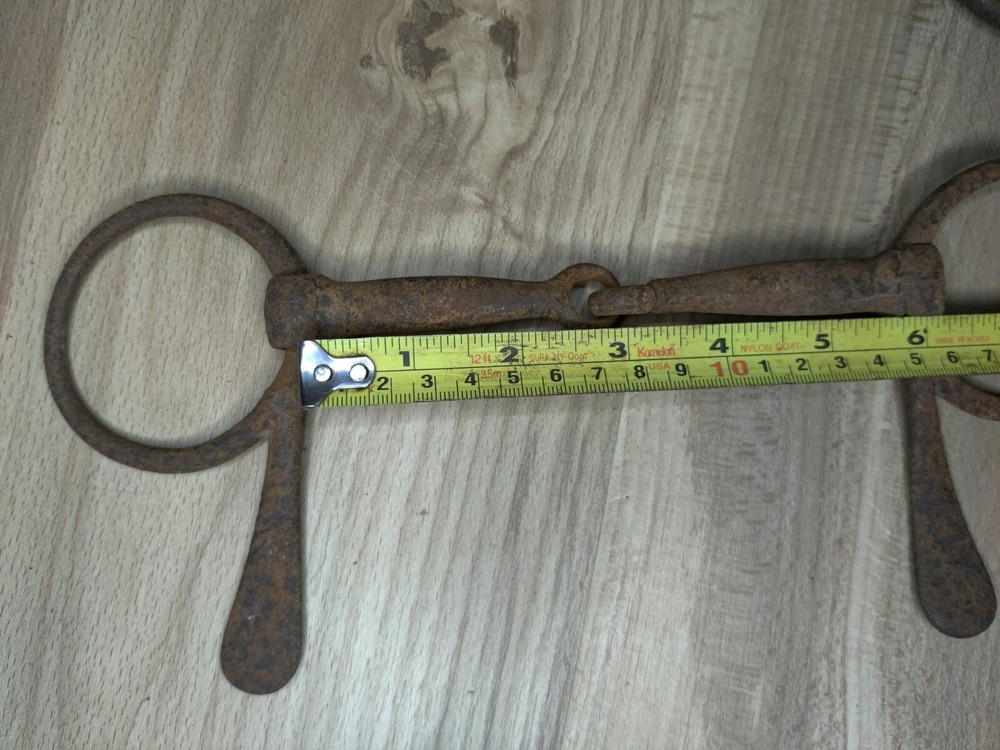 00 Vintage Primitive Horse Bits