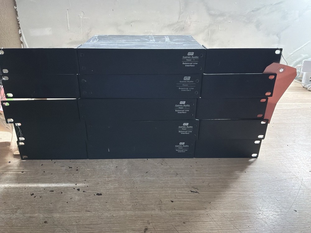 4 Gaines Audio 642 Balanced Line Interface 1 Model 988 /JUA3570