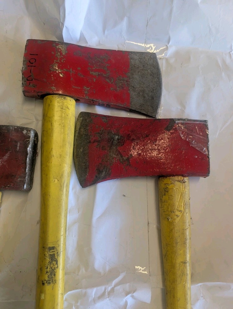 4- Flathead Firefighter Axe