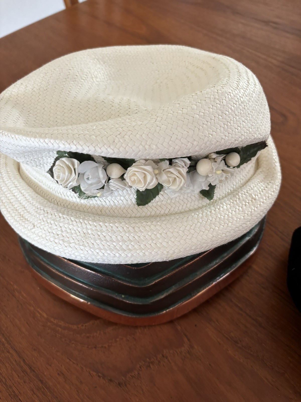 LOT OF 5 VINTAGE HATS, AS IS,