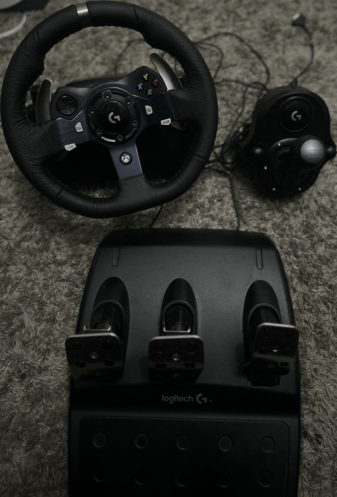 Logitech G Driving Force Shifter Wheel Pedals