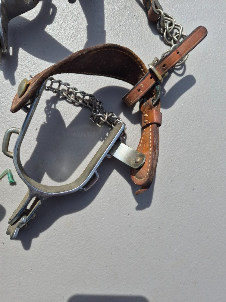 vintage western spurs nice shape