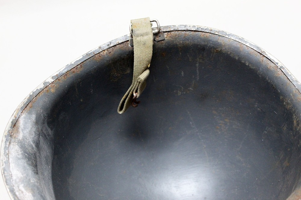 US WW2 Front Seam Helmet Repaint . HU1084