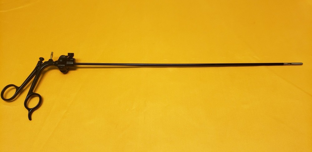 Stryker Laparoscopic 5mm x 45cm Monopolar Atramatic Forceps REF: 250-080-595