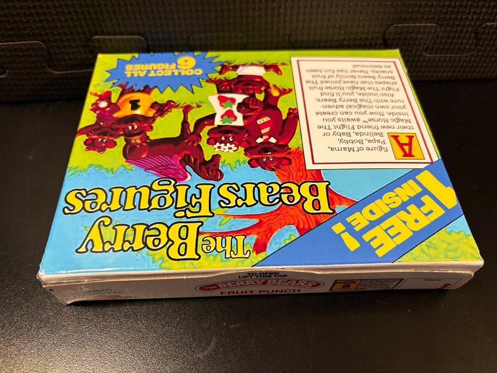 Berry Bears fruit snacks - Empty custom design display box