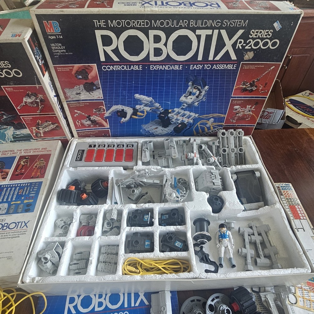 Robotix Many Parts Including Boxes for R-2000 R-1500 UNTESTED