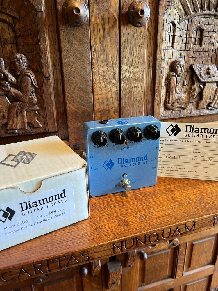 Diamond Halo Stereo Chorus/Phaser Effect Pedal