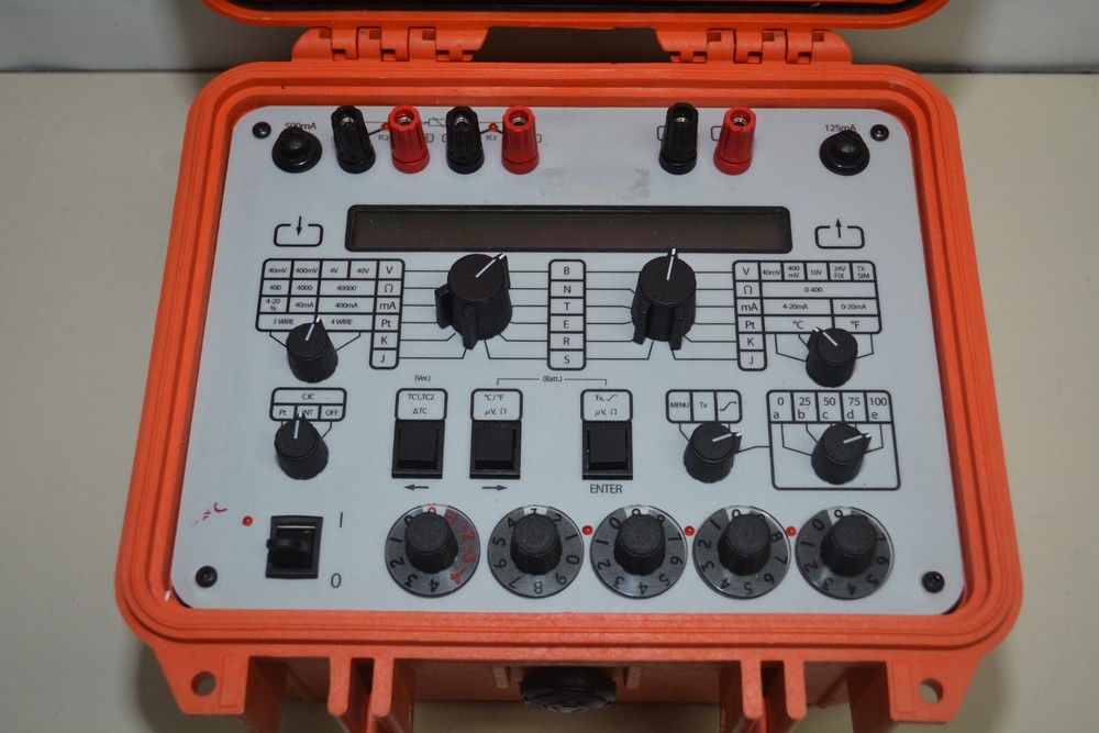 Time Electronics 7050 Process and Thermocouple Calibrator #W2139