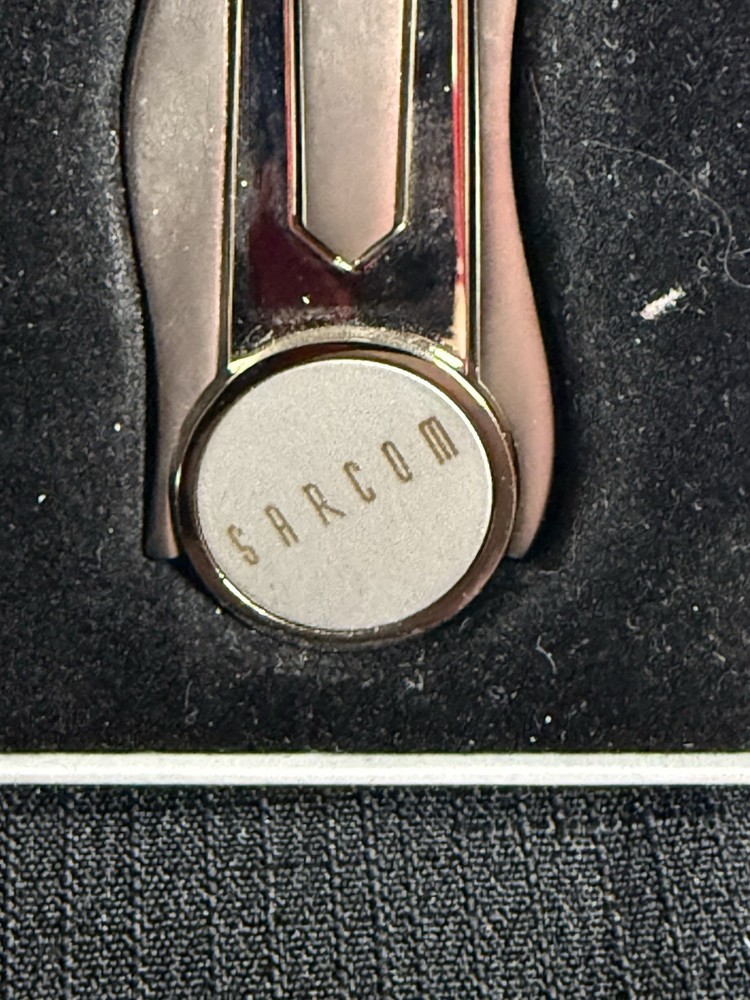 BARLOW DIVOT/BALL MARKER KEY RING WITH BUSINESS ADVERTISEMENT (SARCOM)
