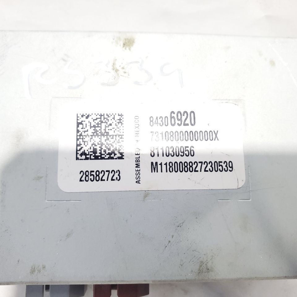 2018 Chevrolet Tahoe OEM HMI Human Machine Interface Module 84306920