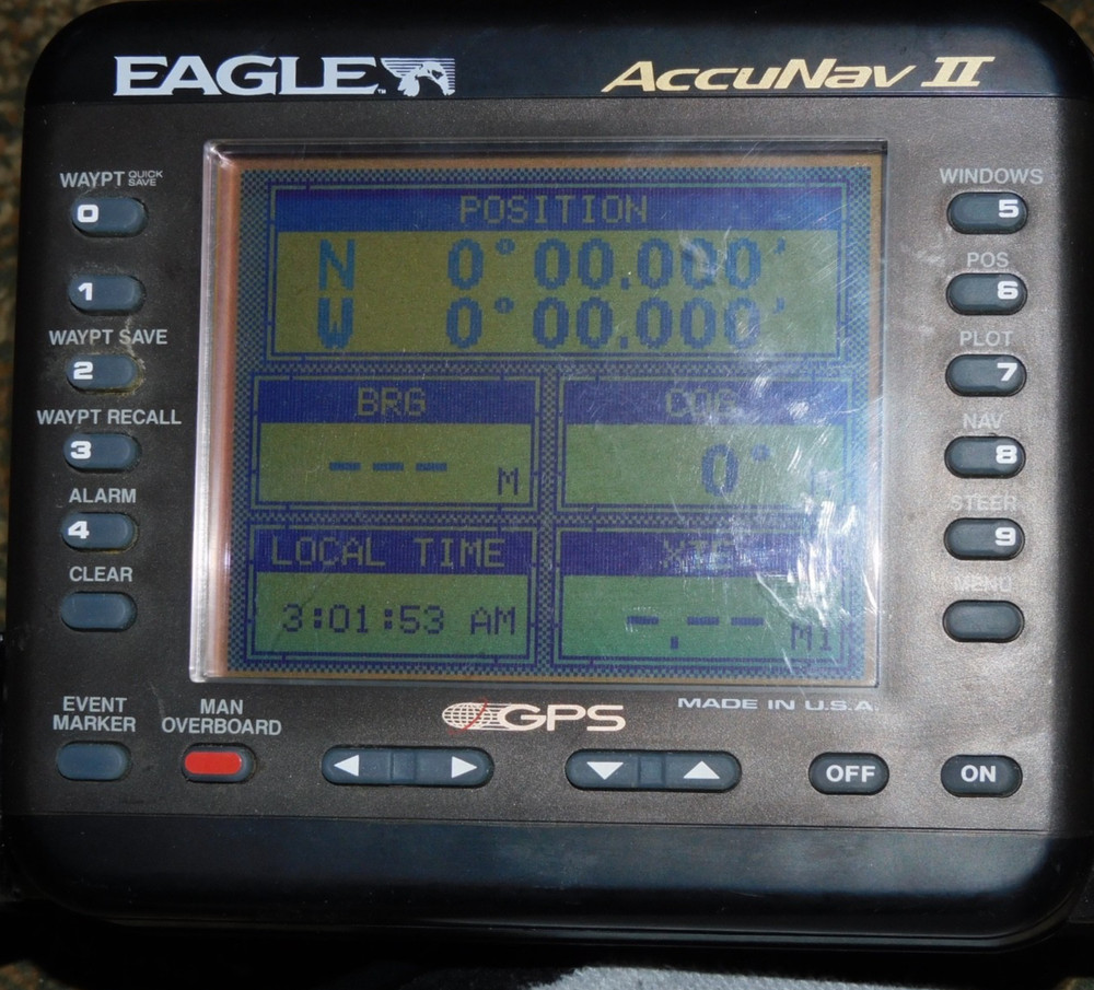 Eagle AccuNav II GPS Chartplotter with Antenna