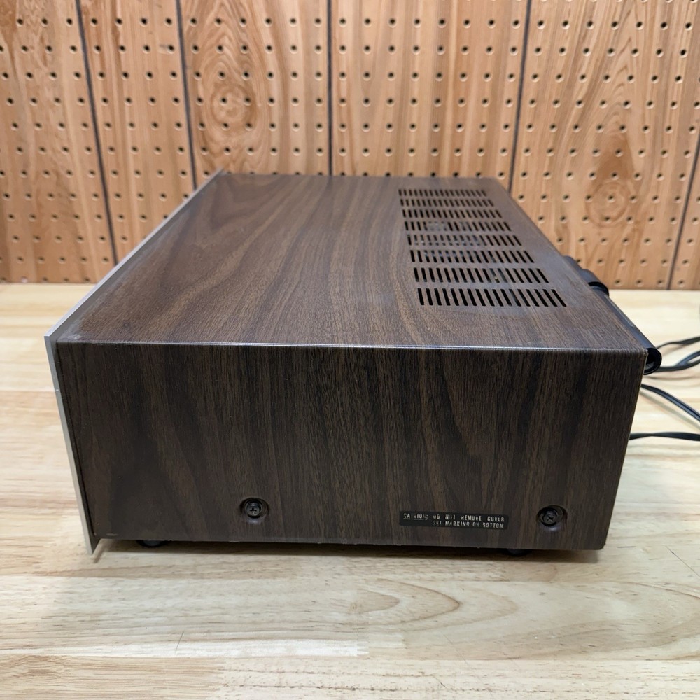 MARANTZ 2215B VINTAGE STEREO RECEIVER -SERVICED - CLEANED - TESTED