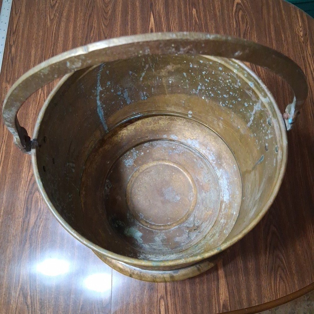 ANTIQUE BRASS FOOTED PLANTER CONTAINER ETCHED HANDLE 15½” STATEMENT PC DECOR XXL