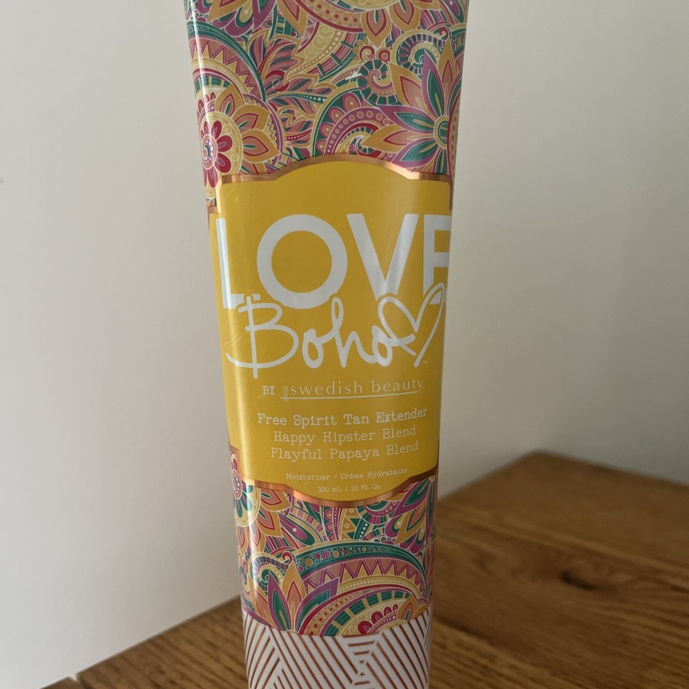 SWEDISH BEAUTY LOVE BOHO TAN EXTENDER MOISTURIZER