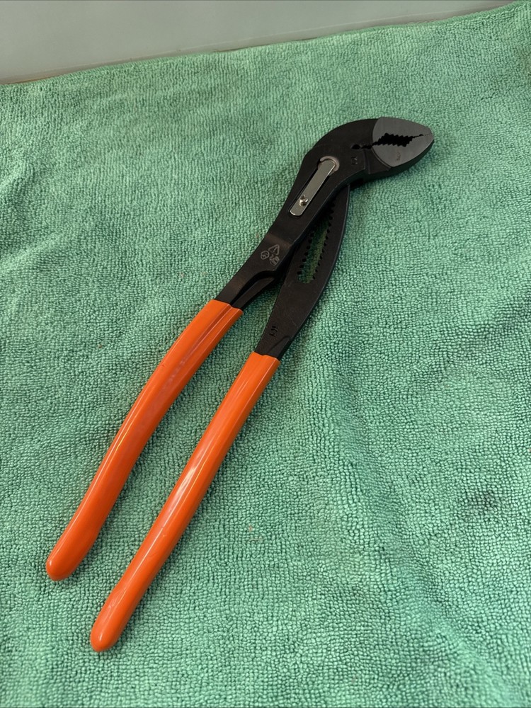 KLEIN TOOLS D505-12B Quick-Adjust Klaw Pump Pliers