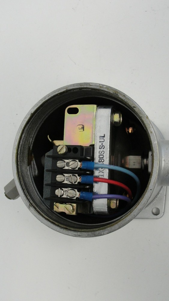 Barksdale DIX-A80SS-UL explosion proof pressure switch