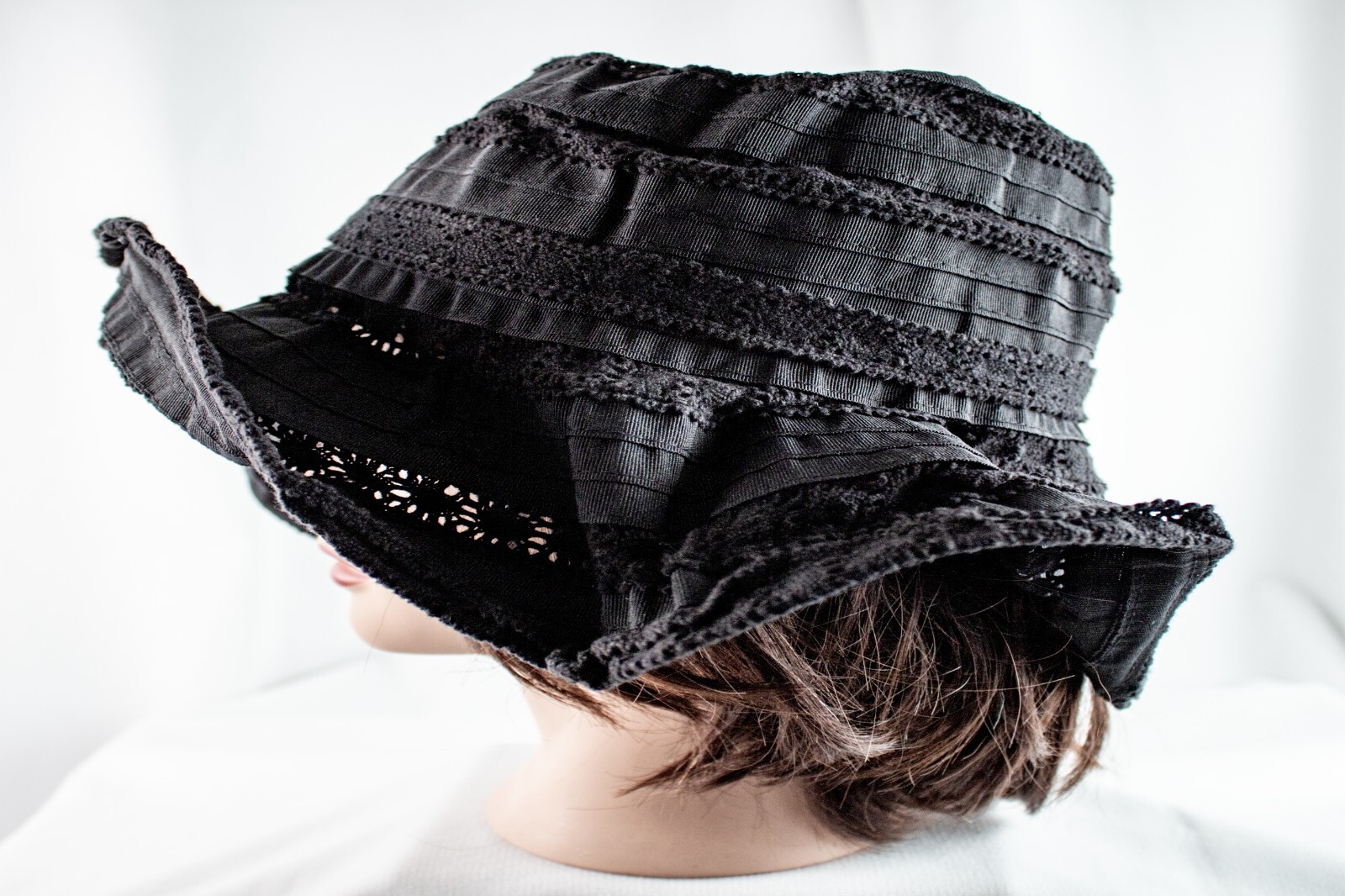 1950's Vintage Black Lace Cotton Women Floppy Bucket Hat Size M 7.1/8