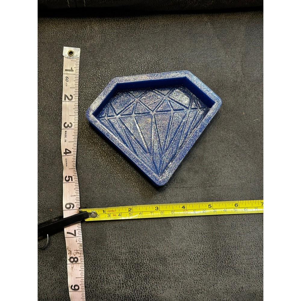 Diamond Shape Silicone Freshie Mold – Sparkle & Shine!