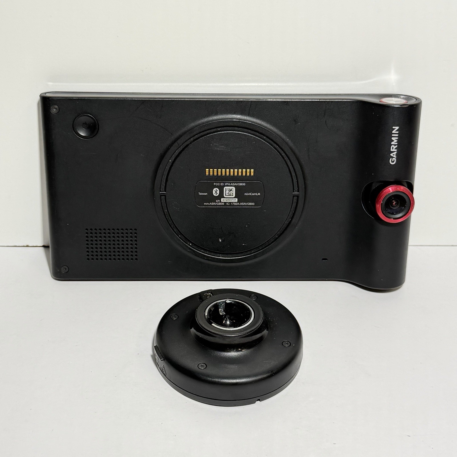 Garmin nuviCam LMTHD GPS Receiver 6" Automotive Mountable TESTED/WORKS