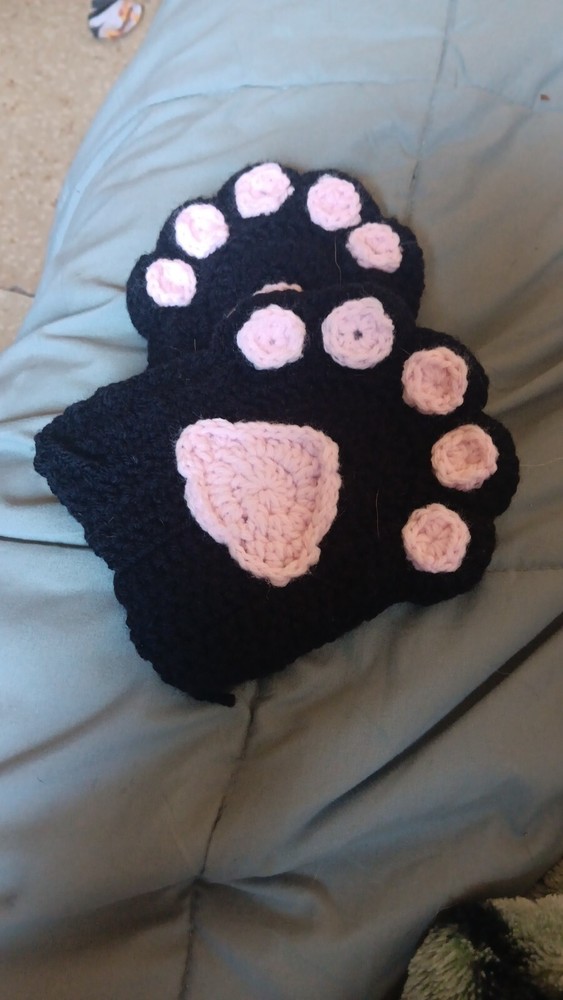 crochet cat paw gloves