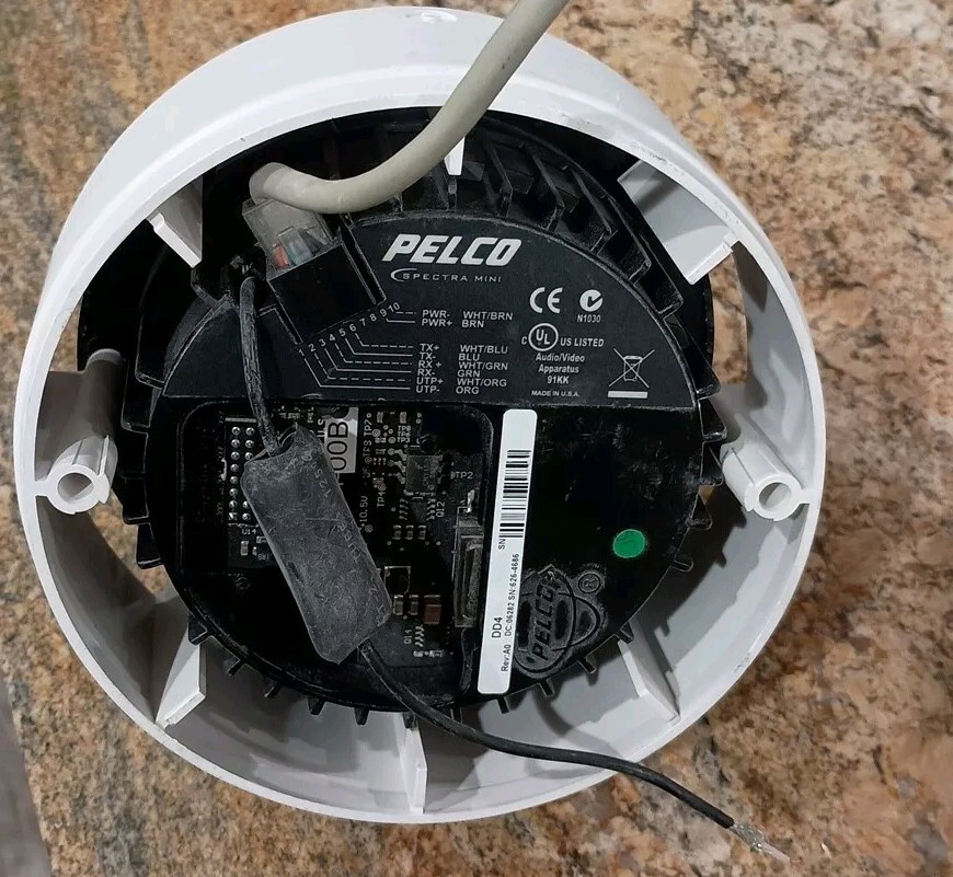 PELCO SPECTRA MINI DD4 MINI DOME DRIVE CAMERA