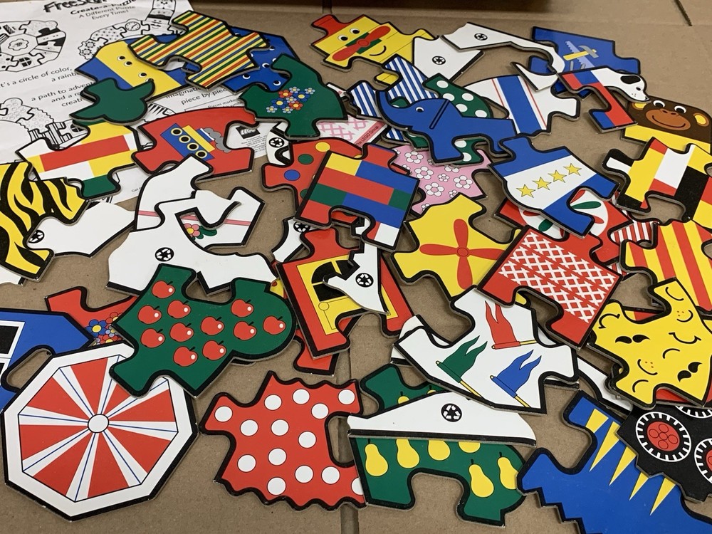 LEGO Free Style Create-a-Puzzle Floor Puzzle Complete With Extra Pieces