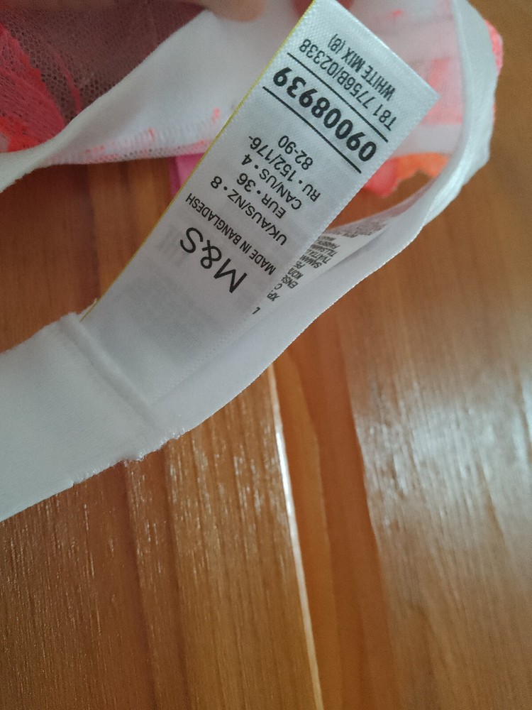 M& S Bra Size 8