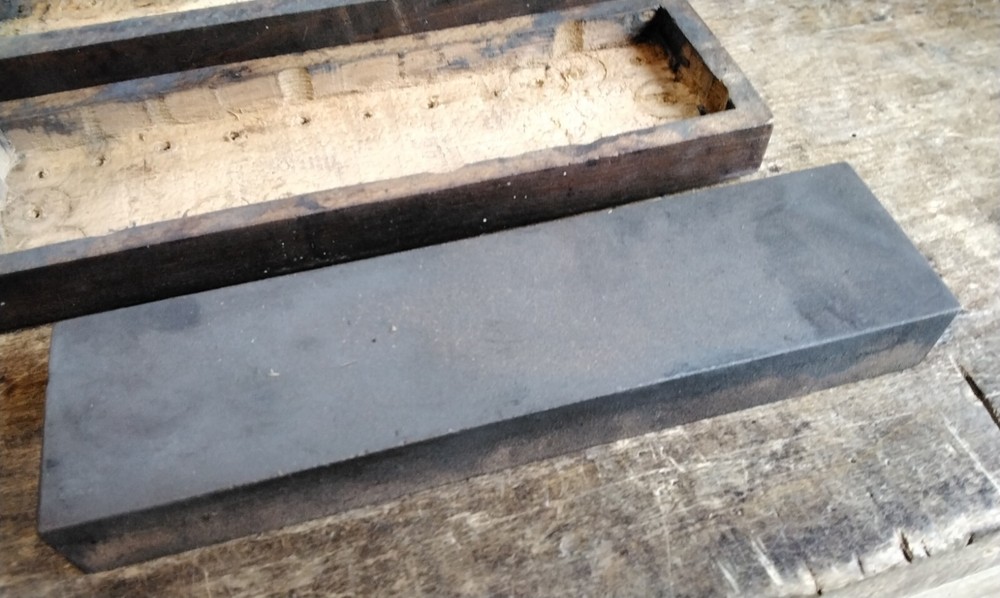 INDIA No0 MEDIUM OILSTONE