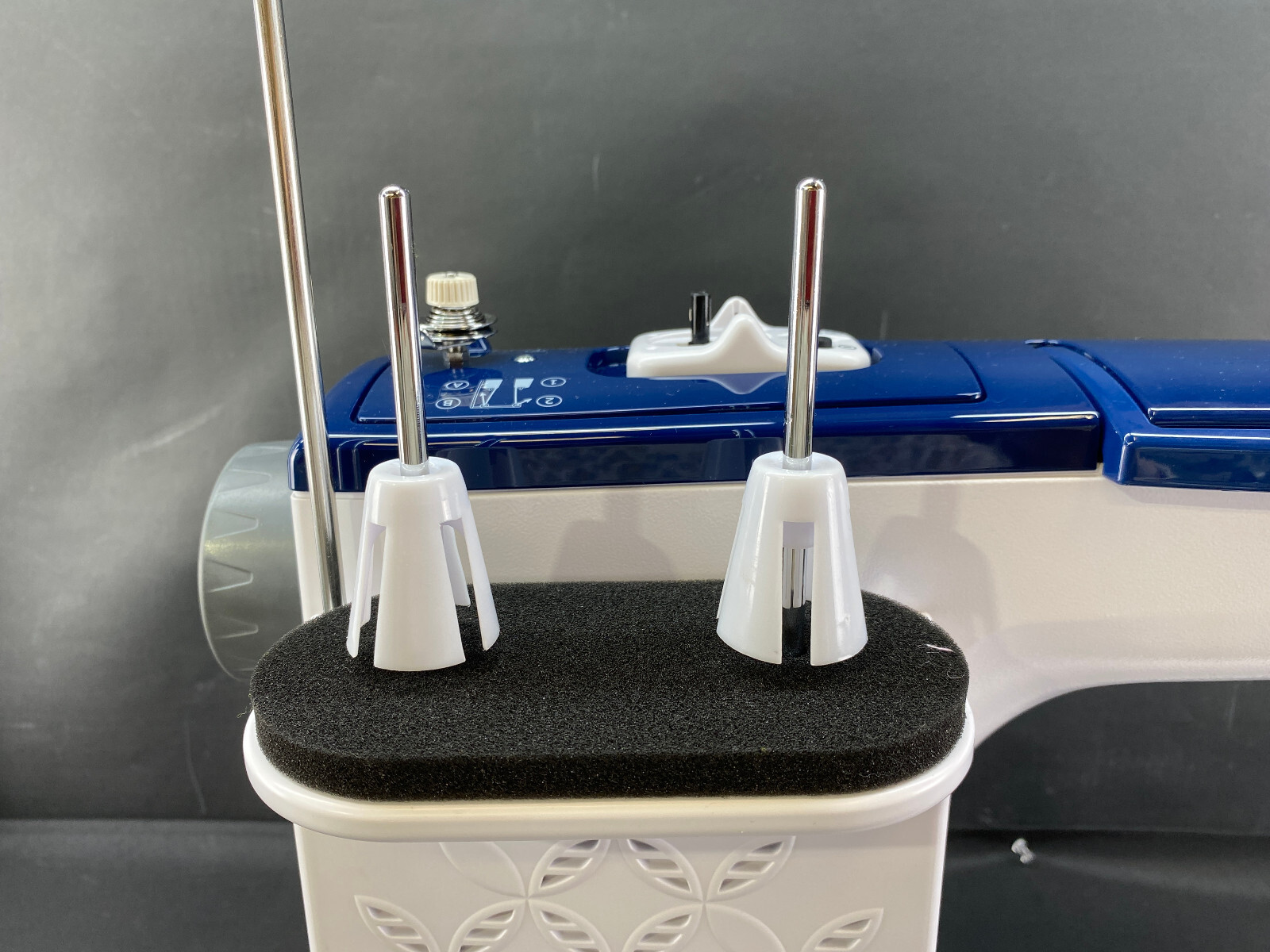 Grace Little Rebel Long Arm Quilting Sewing Machine w/ Stitch Regulator