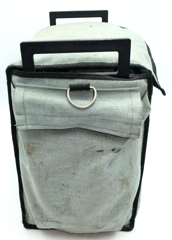 Sencore TV-RF Signal Analyzer Model FS74 w Carrying Case