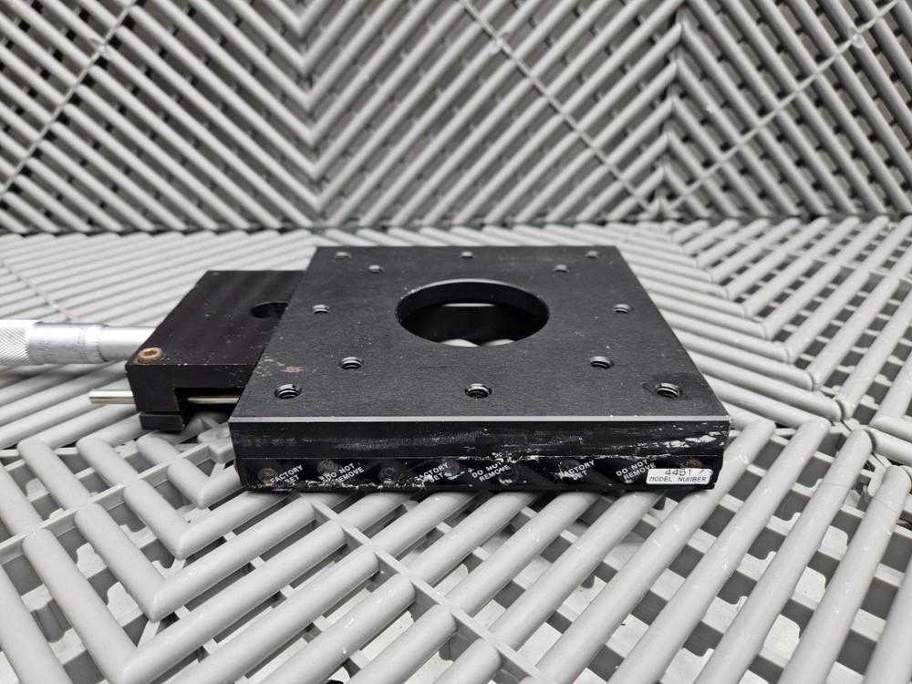 Parker Positioning Systems Daedal Division 4451 Manual Positioner