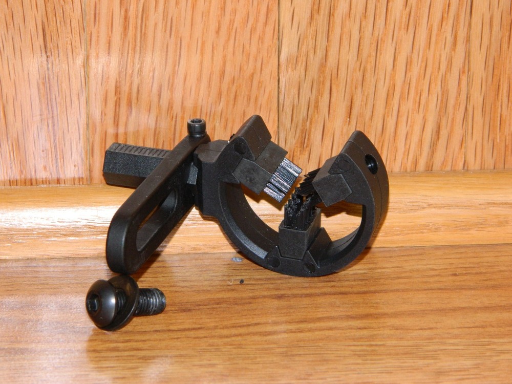 Hostage Bow Rest- Black finish - Right or Left handed bows