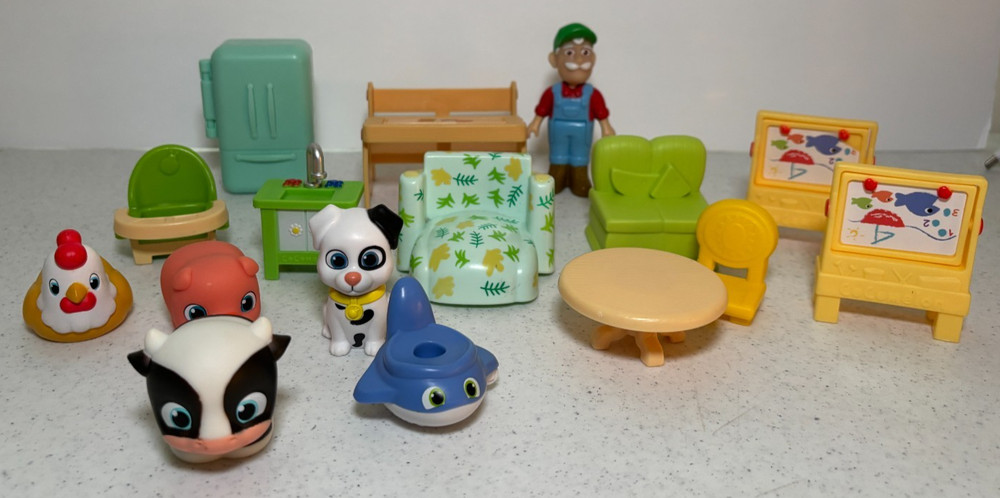 Cocomelon 16 Piece Replacement Toy Lot 2021