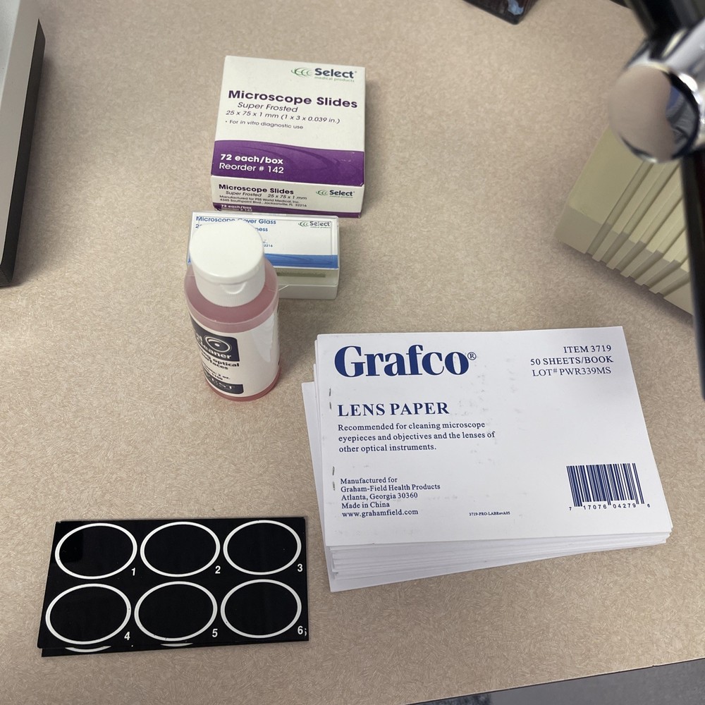 seiler westland microscope 0.75. 9800795 with 4 Objectives