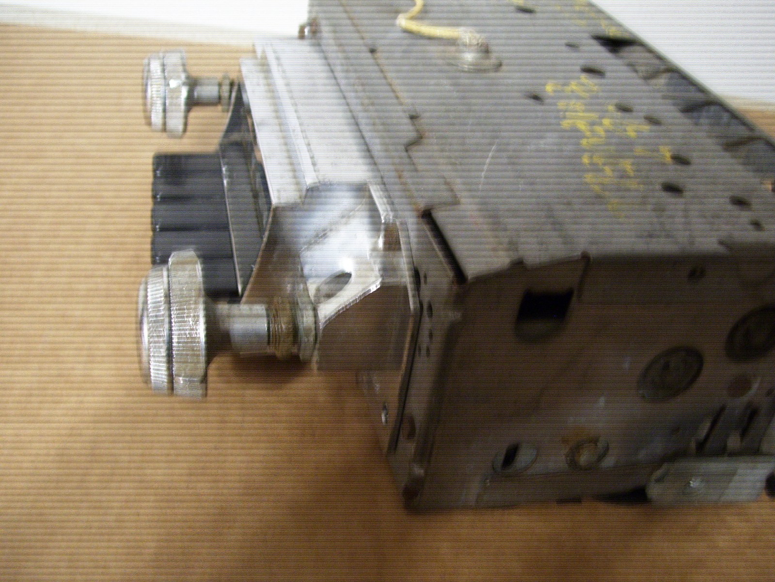 66 67 1966 1967 Chevelle radio good working with 67 knobs