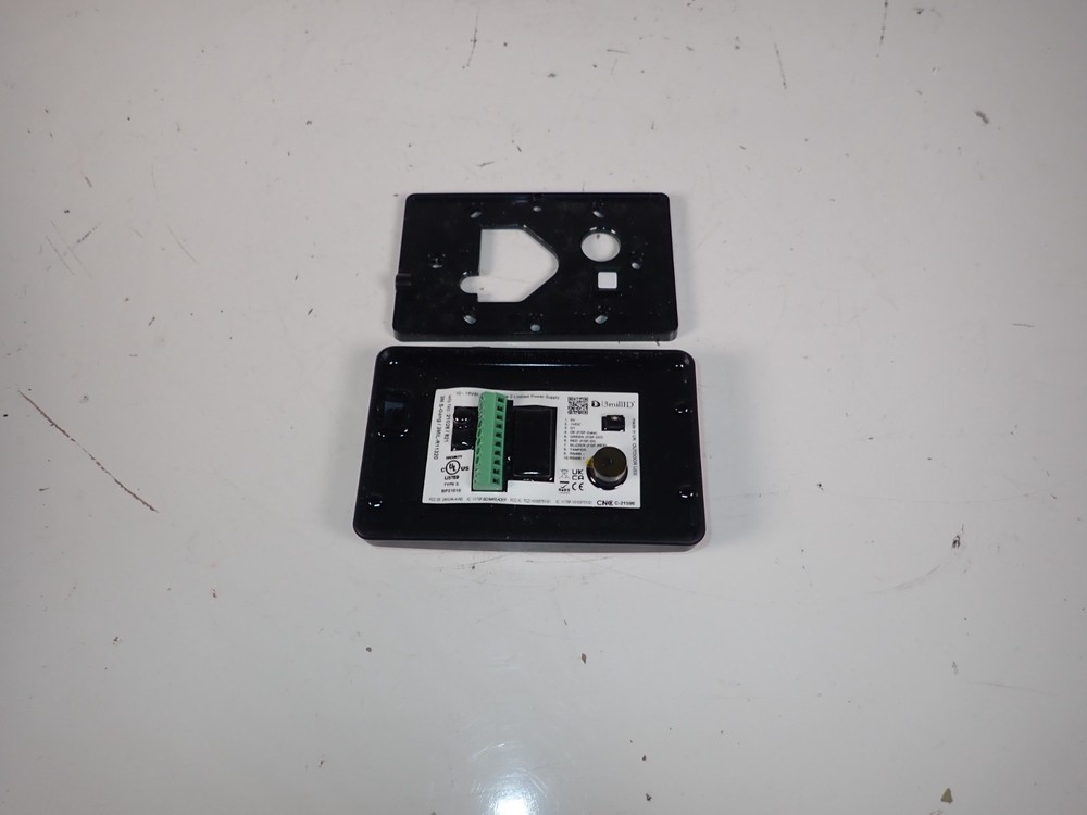 3MillID 3M S-Gang Smart Card Reader 3MIL-R11320