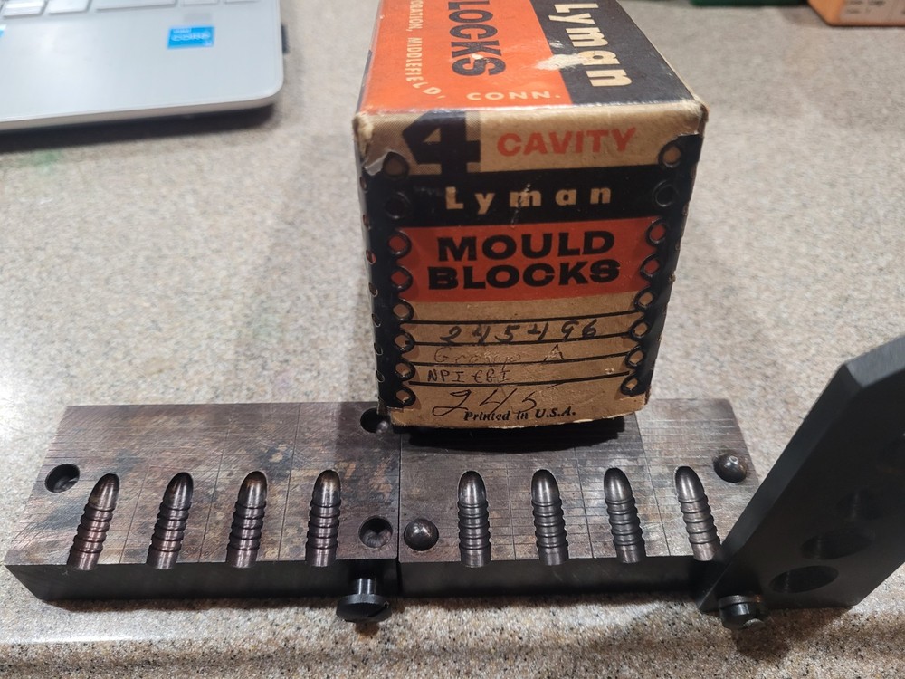 Lyman Single & Double and 4 Cavity Molds **MULTIPLE AVAILABLE - YOU PICK***