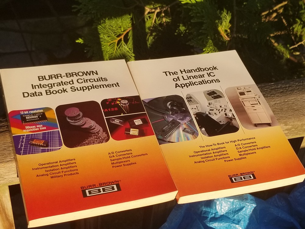2 VINTAGE ELECTRONICS BOOKS DATA BURR BROWN INTEGRATED CIRCUITS LINEAR IC 1987