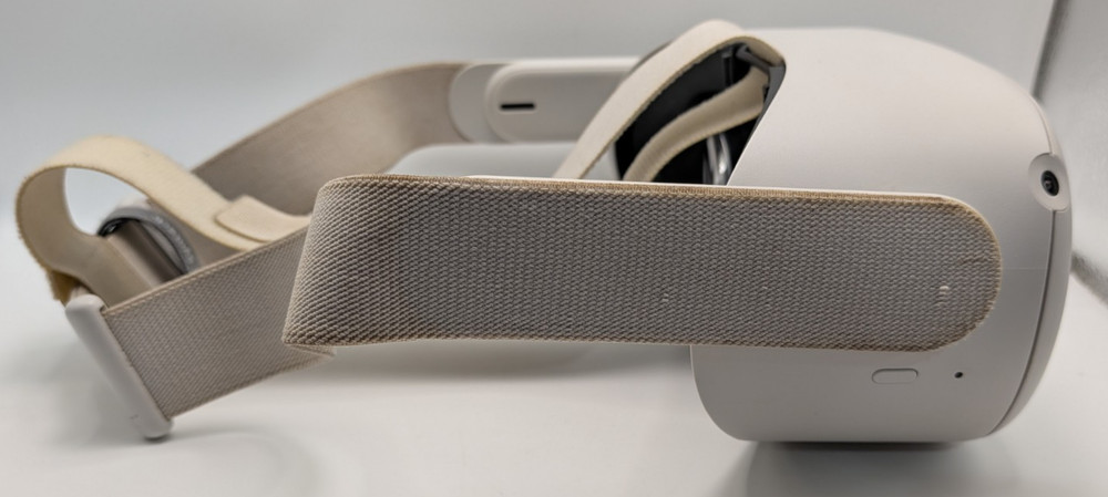 Meta Oculus Quest 2 128GB-VR Headset Headset ONLY No Controllers w/Case Pls Read