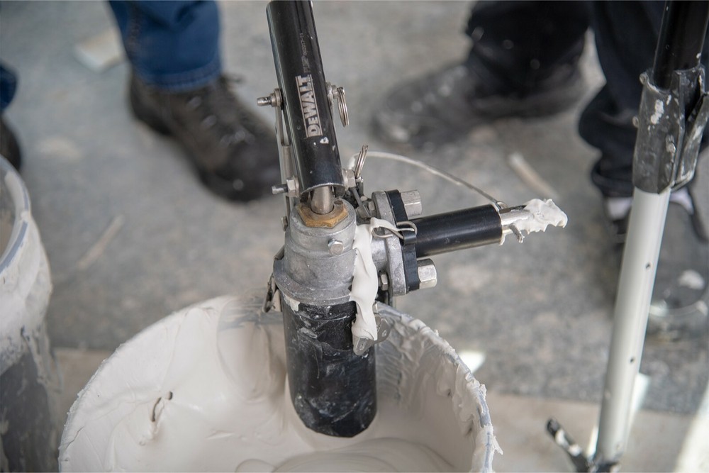 DEWALT Drywall Taping Tools Joint Compound Pump Automatic Taper | 2-771R