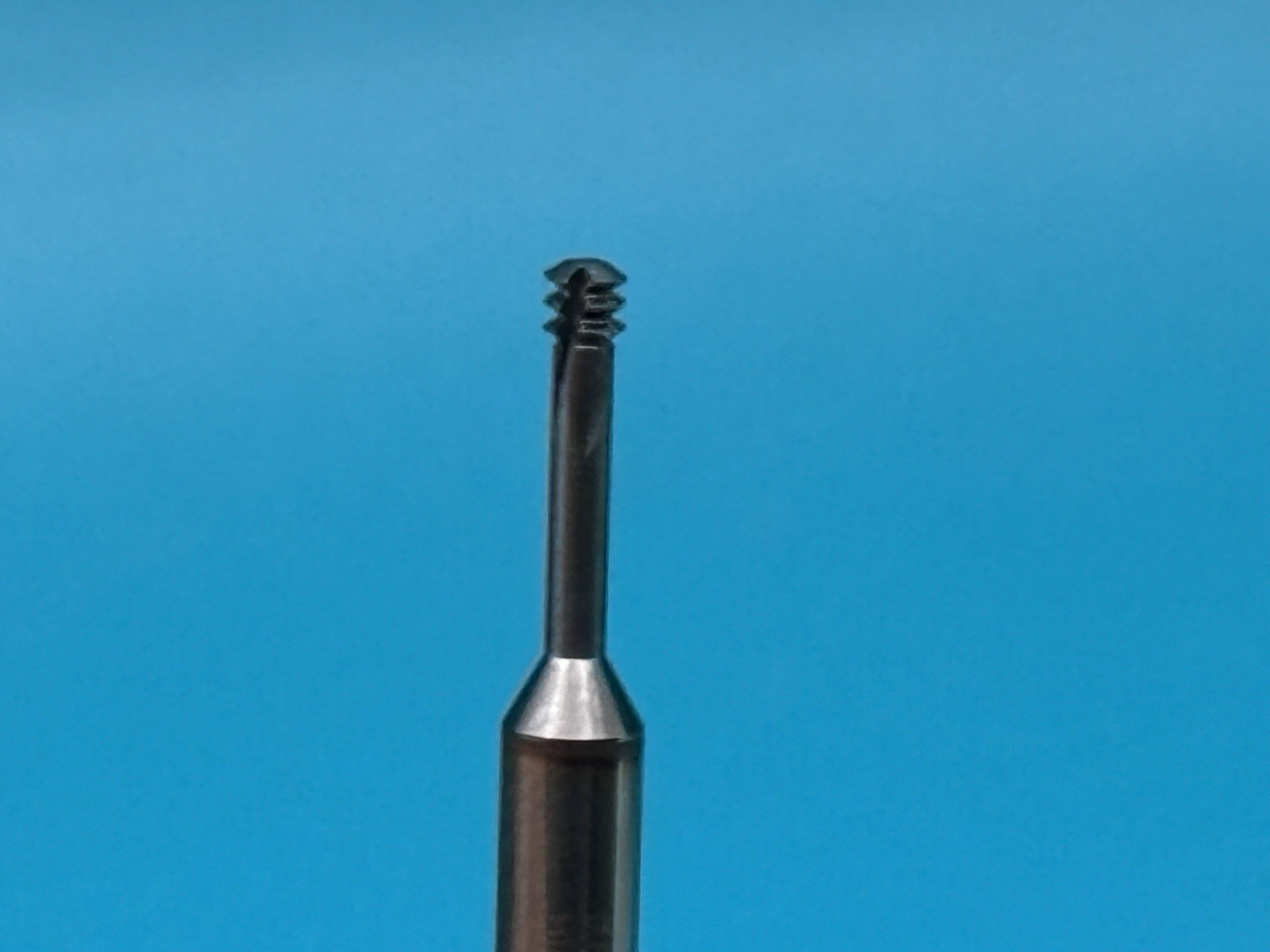 Guhring 4223-2.515 Solid Carbide Micro Thread Mill 3-48 UNC, 4-48 UNF, 3MM Shank