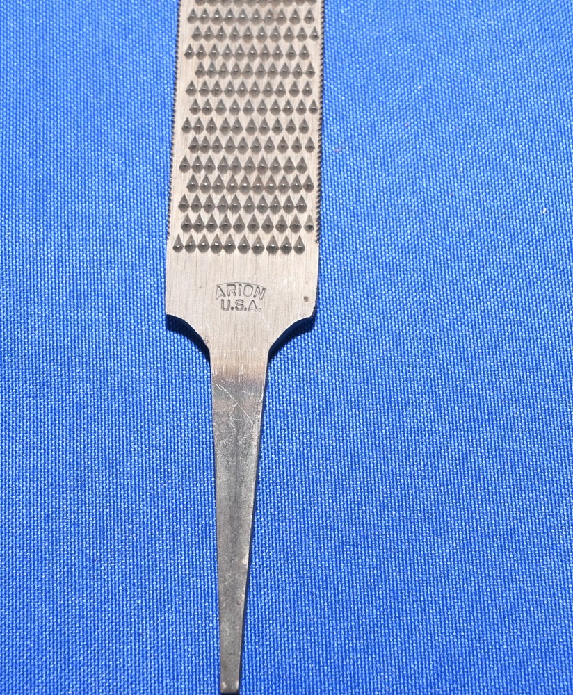 Arion 10" Half Round Wood Rasp