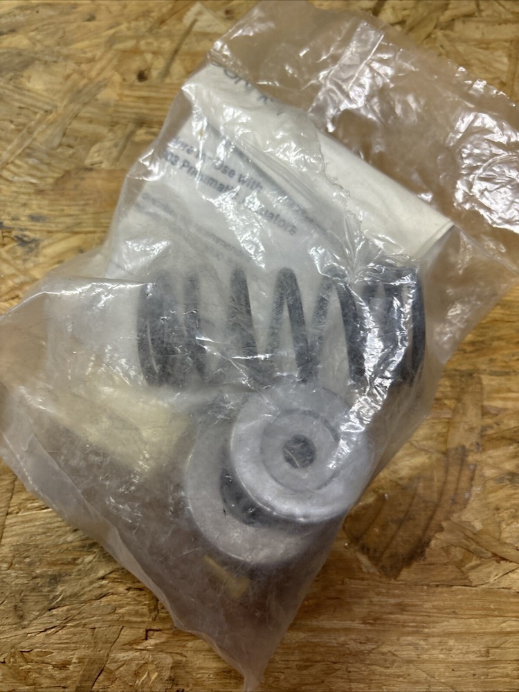 Johnson Controls Vg7000-1003 Actuator Mounting Kit