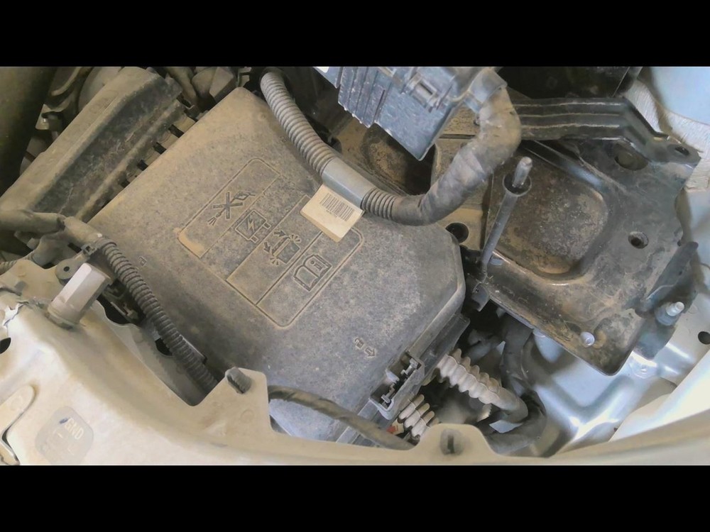 Fuse Box Engine Fits 18-22 EQUINOX 670116