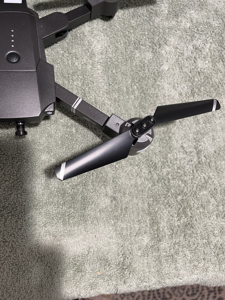 Attop X-PACK PLUS Foldable Quadcopter Drone With Camera, Controller, Case