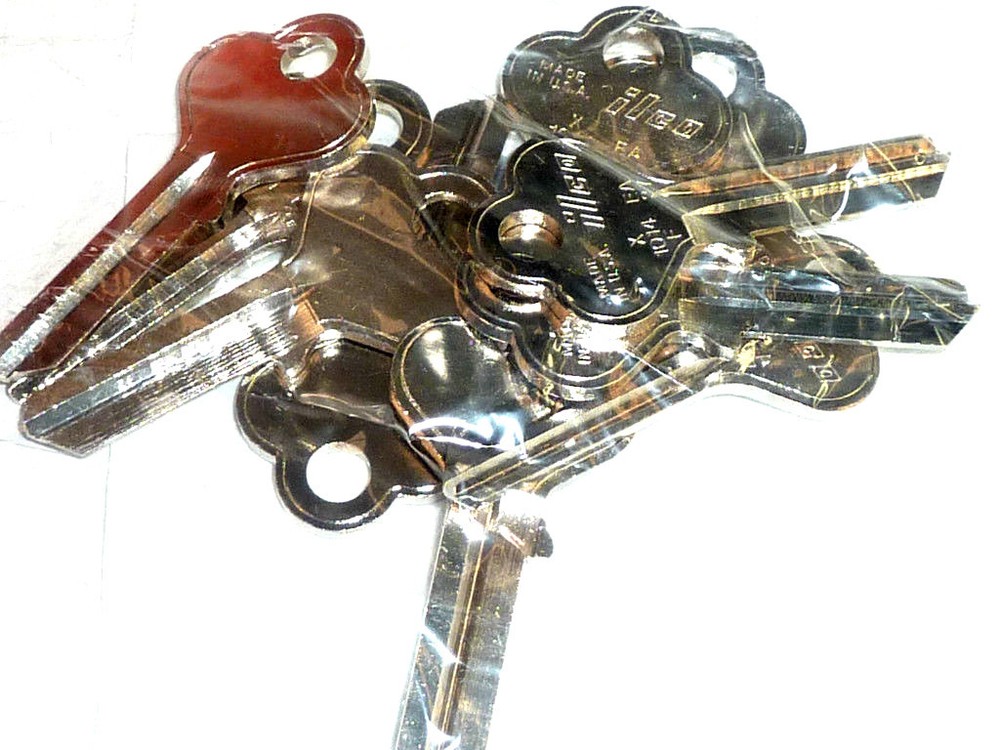 ( 1 ) Ilco EA27-X1014F Eagle Lockset Key Blank