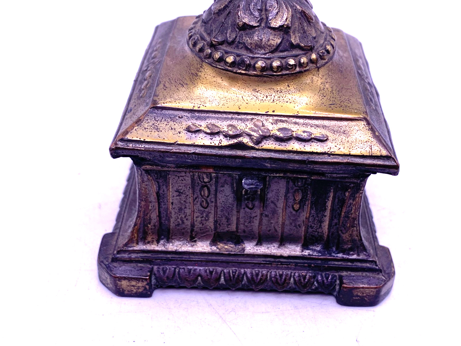 Antique Uranium Glass insert bronze inkwell very worn / damaged