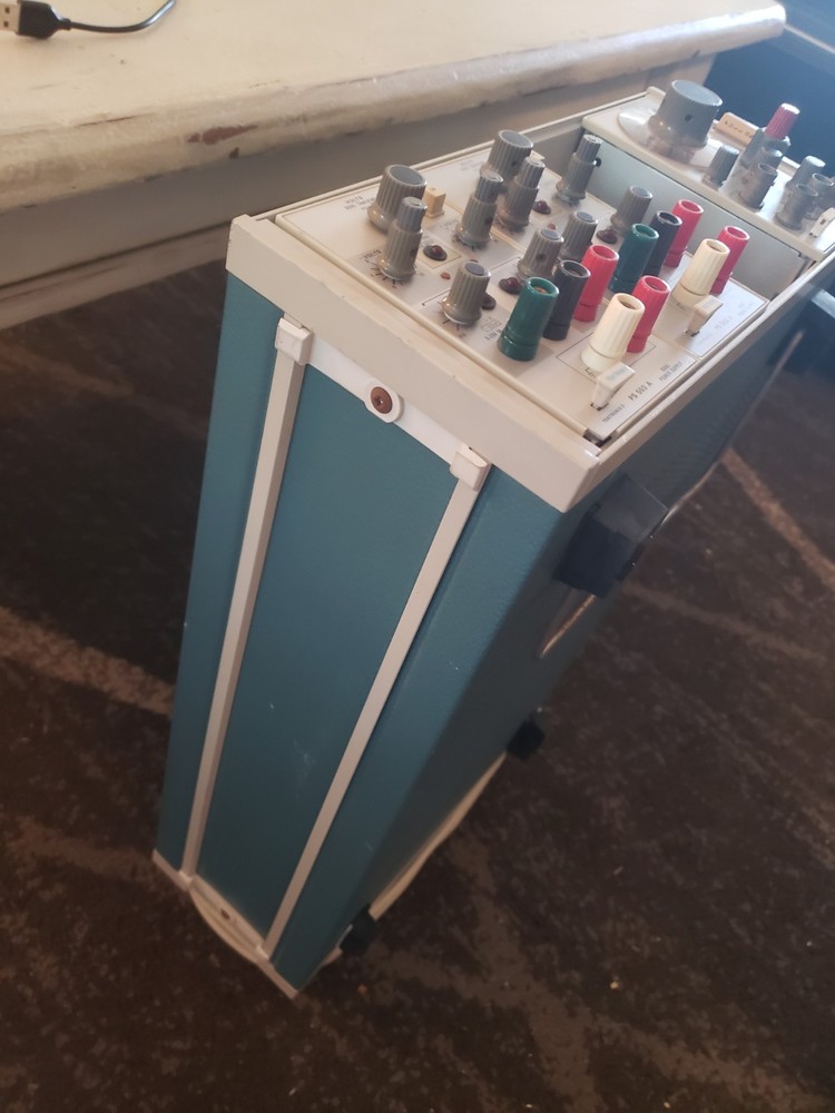 Tektronix TM504 | Very Good Condition