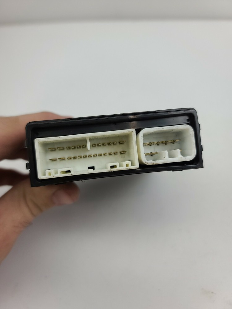 1998 1999 2000 Lexus Ls400 Rear Left Door Mpx Multiplex Network Control Module